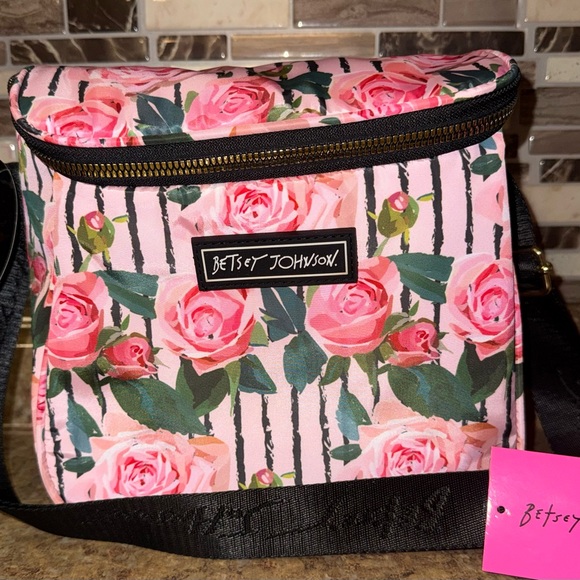 Betsey Johnson Pink Rose Print Crossbody Bag with Black Strap - Picture 2 of 6